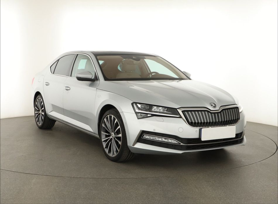 Skoda Superb - 2022