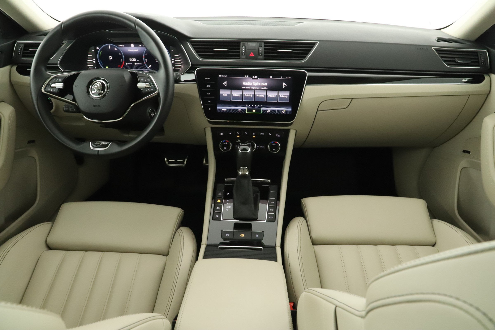 Škoda Superb - 2022