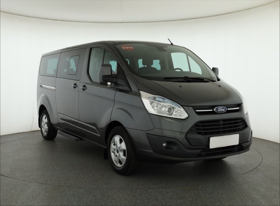 Ford Tourneo Custom - 2015
