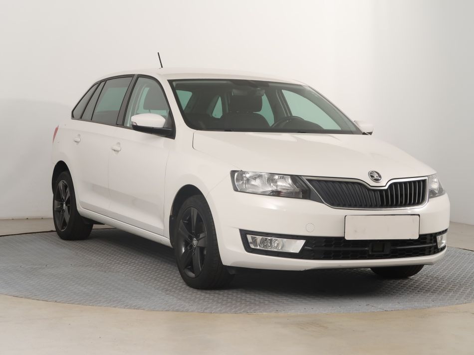 Skoda Rapid Spaceback - 2016
