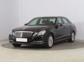 Mercedes-Benz E - 2012