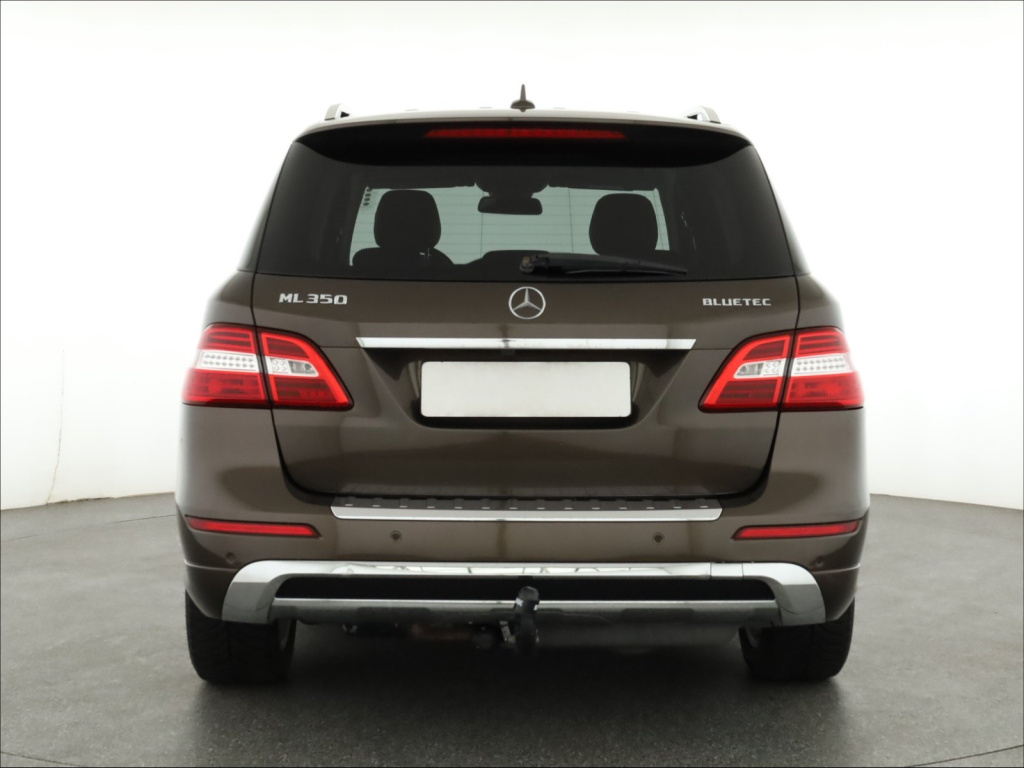 Mercedes-Benz ML