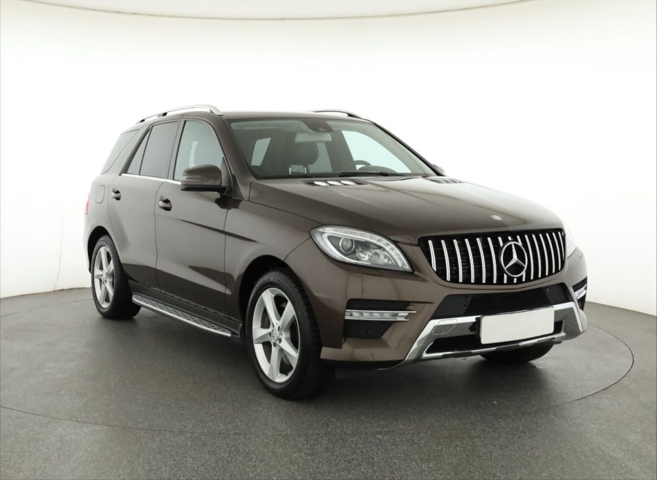 Mercedes-Benz ML - 2014