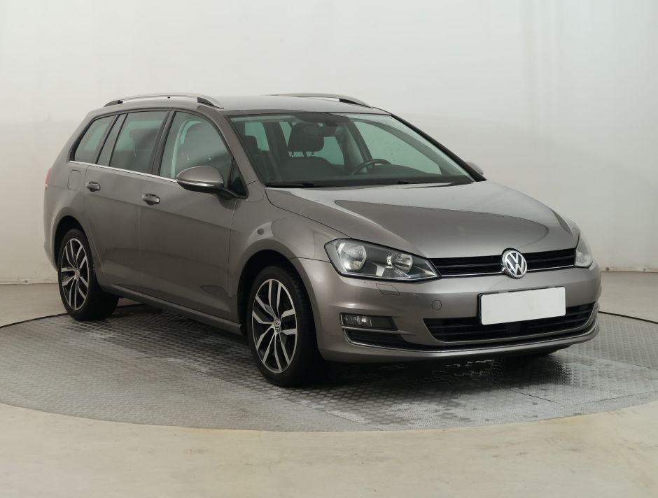 Volkswagen Golf - 2017