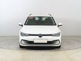 Volkswagen Golf - 2021