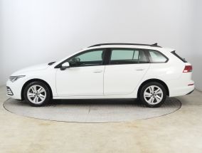 Volkswagen Golf - 2021