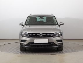 Volkswagen Tiguan - 2020