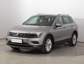 Volkswagen Tiguan - 2020
