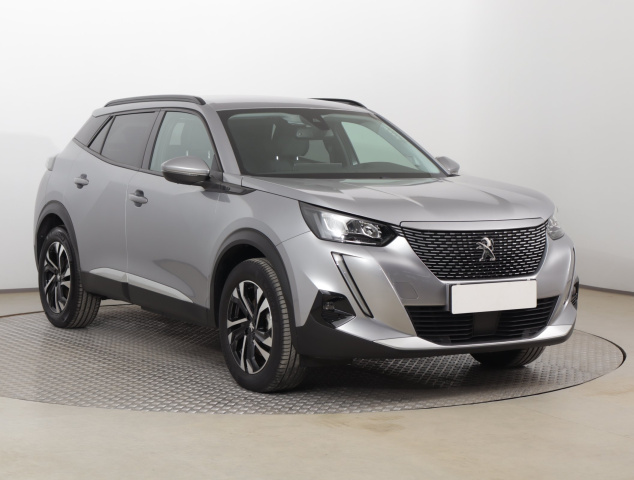 Peugeot e-2008 2021