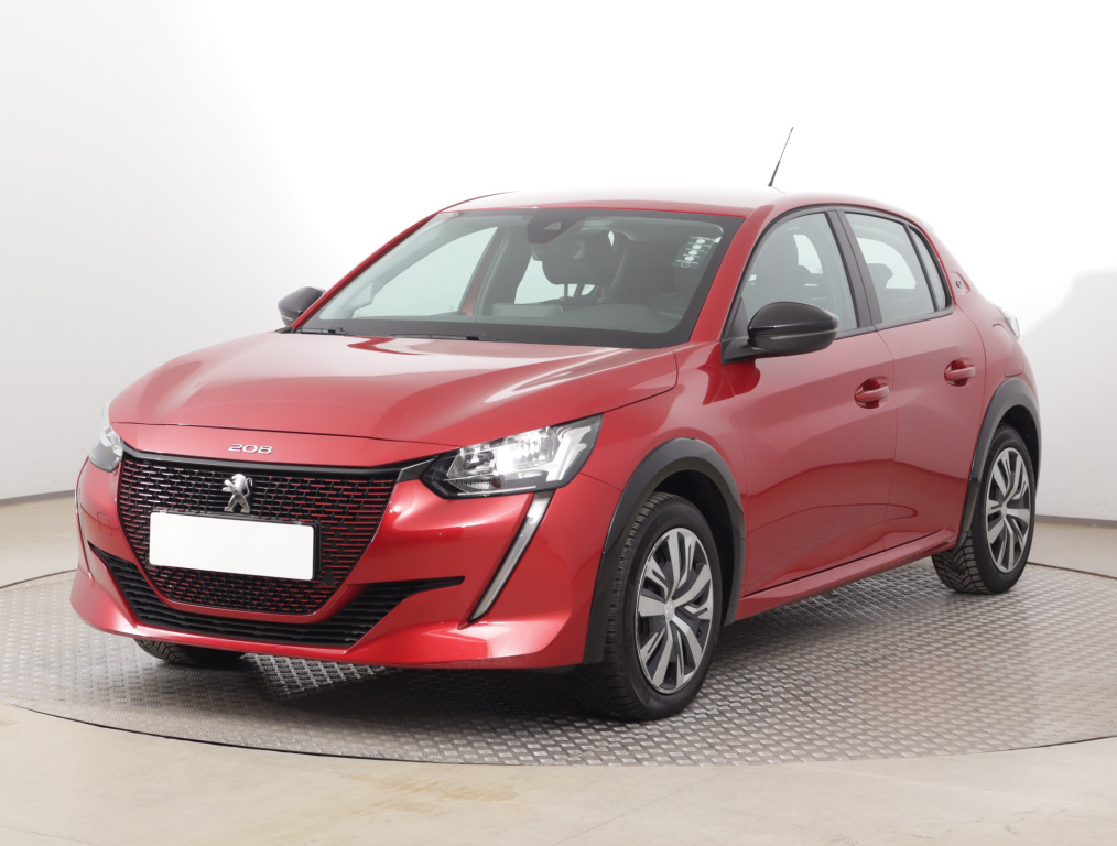 Peugeot e-208