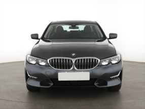 BMW 3 - 2021