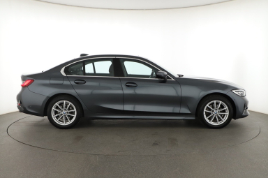 BMW 3 - 2021
