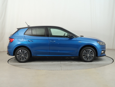 Škoda Fabia - 2023