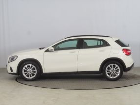 Mercedes-Benz GLA - 2018