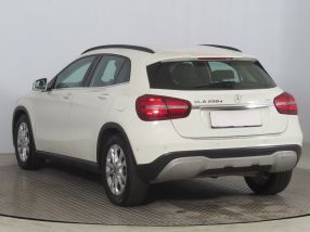 Mercedes-Benz GLA - 2018