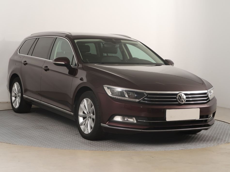 Volkswagen Passat - 2016