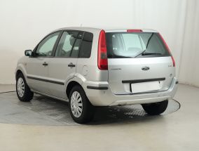Ford Fusion - 2005
