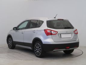 Suzuki SX4 S-Cross - 2015