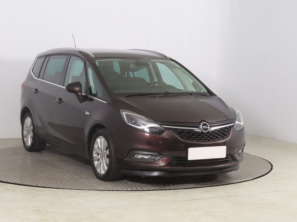 Opel Zafira - 2016