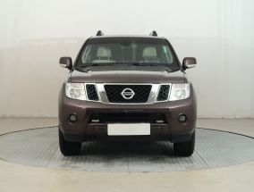Nissan Pathfinder - 2011