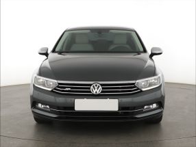 Volkswagen Passat - 2017