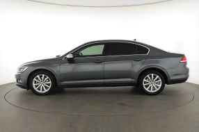 Volkswagen Passat - 2017