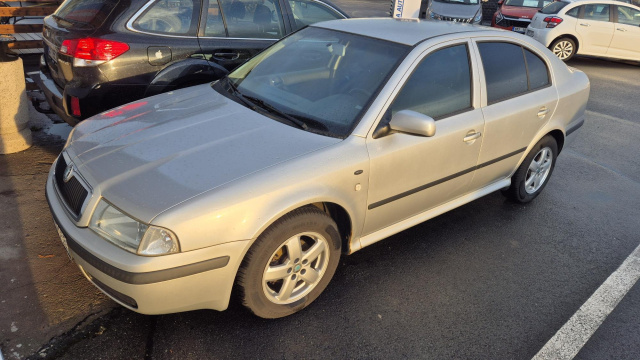 Škoda Octavia 2003