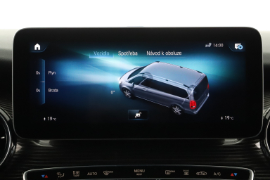 Mercedes-Benz V - 2023