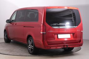 Mercedes-Benz V - 2023