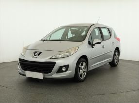 Peugeot 207 - 2012