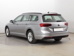 Volkswagen Passat - 2020