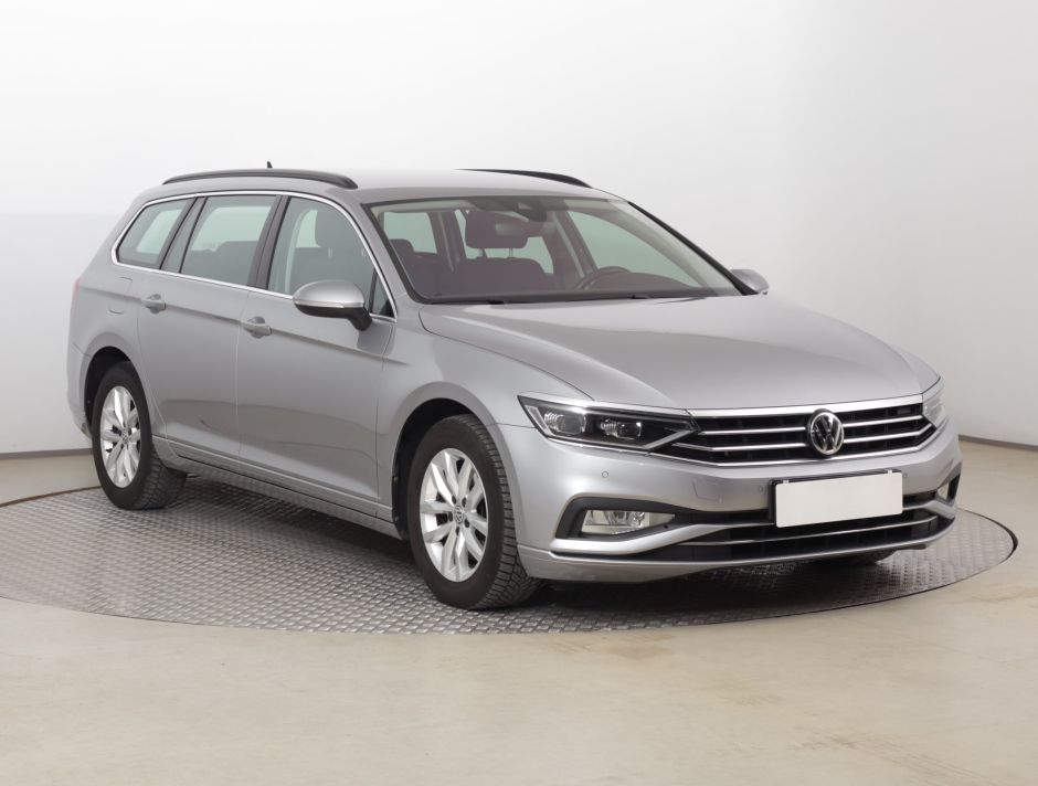 Volkswagen Passat - 2020
