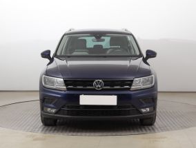 Volkswagen Tiguan - 2020