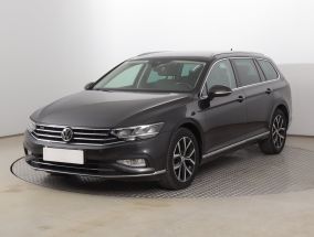 Volkswagen Passat - 2020