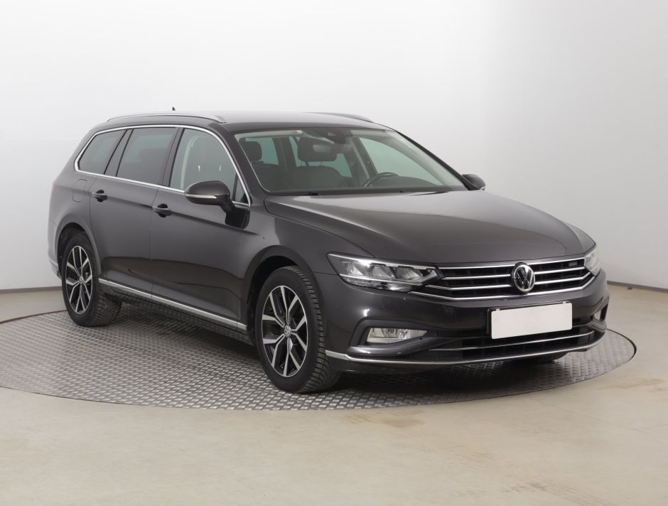 Volkswagen Passat - 2020