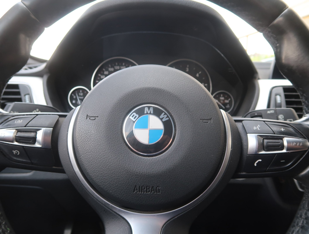 BMW 3