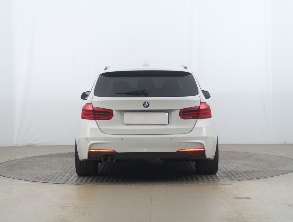 BMW 3
