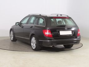 Mercedes-Benz C - 2014