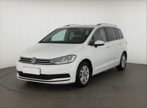 Volkswagen Touran - 2021