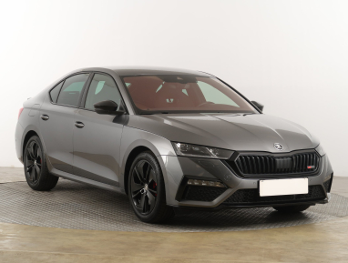 Škoda Octavia - 2023