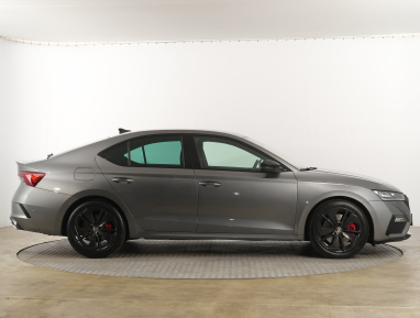 Škoda Octavia - 2023