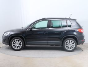 Volkswagen Tiguan - 2010
