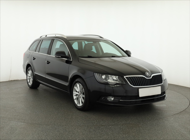 Škoda Superb 2014