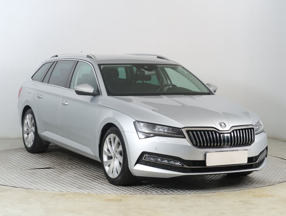 Skoda Superb - 2019