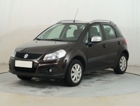 Suzuki SX4 - 2013