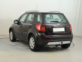 Suzuki SX4 - 2013