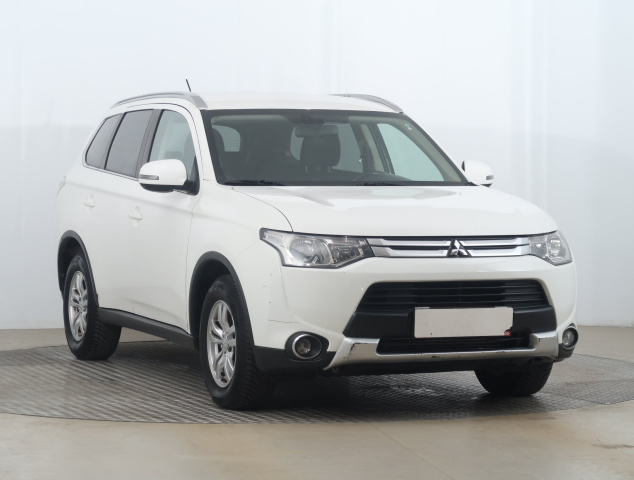 Mitsubishi Outlander 2014