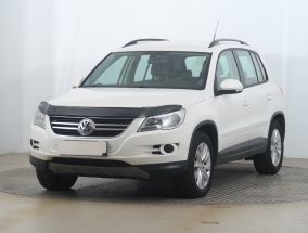 Volkswagen Tiguan - 2009