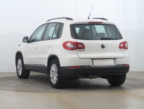 Volkswagen Tiguan - 2009