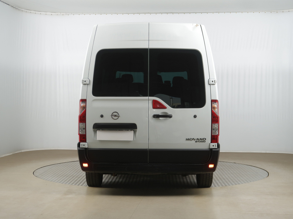 Opel Movano